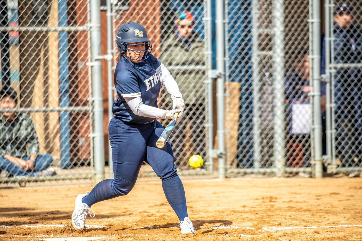 BethelRoyals's tweet photo. Now that's how you open up MIAC play. @BethelRoyalsSB 🧹 Macalester. 

Program record 🔟  stolen bases in game ✌️, second-most all-time by a MIAC squad in a conference game! #WeAreBU 

RECAP: https://t.co/aIGJsgz2mq https://t.co/2pJxYRRYBj