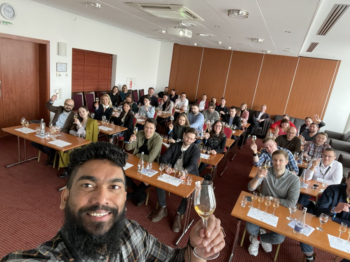 ShiltonAlmeida's tweet photo. Fantastic @milkhoneywhisky launch day day at #vilniuswhiskyfestival2022 
#comingbackformore 
#Lithuania 🇱🇹 https://t.co/hpn1gSiDDG