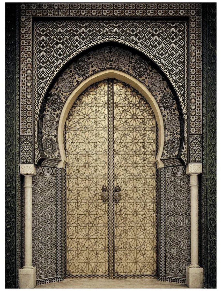 ImaneOuaadil's tweet photo. Majestic doors of #Morocco 🇲🇦 https://t.co/4IEShDl7kR