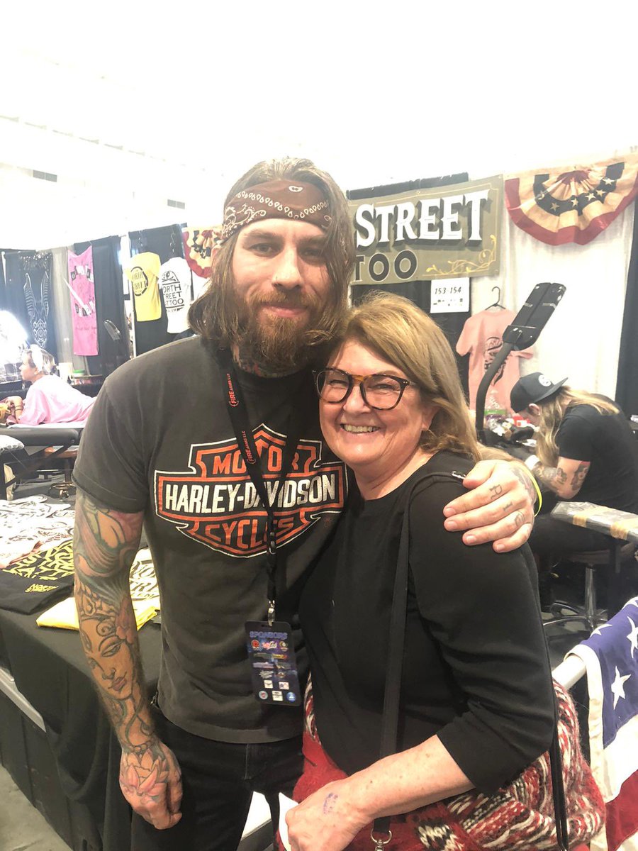 My mom is not a tattoo person. She has no tattoos. After watching ink master with me she started appreciating them a little at a time and became a huge fan of <a href="/Jimmysnaz1/">Jimmysnaz</a> 
Well, she got a picture with him today and was so happy she was fangirling. Thanks for being awesome Jimmy!