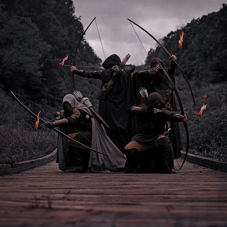 ╰╴╴╴ 𝔐𝔢𝔡𝔦𝔢𝔳𝔞𝔩 𝙋𝙖𝙧𝙩𝙮

          𝔅𝔞𝔫𝔮𝔲𝔢𝔱𝔢 ℜ𝔢𝔞𝔩 / ℭ𝔬𝔯𝔬𝔫𝔞𝔠𝔦𝔬𝔫
             ¡𝙑𝙄𝙑𝘼 𝙀𝙇 𝙉𝙐𝙀𝙑𝙊 𝙍𝙀𝙔 !

{sean libres de subir su vestimenta y pegar en este hilo}
                          ᴏᴘᴄɪᴏɴᴀʟ

#ViernesAU