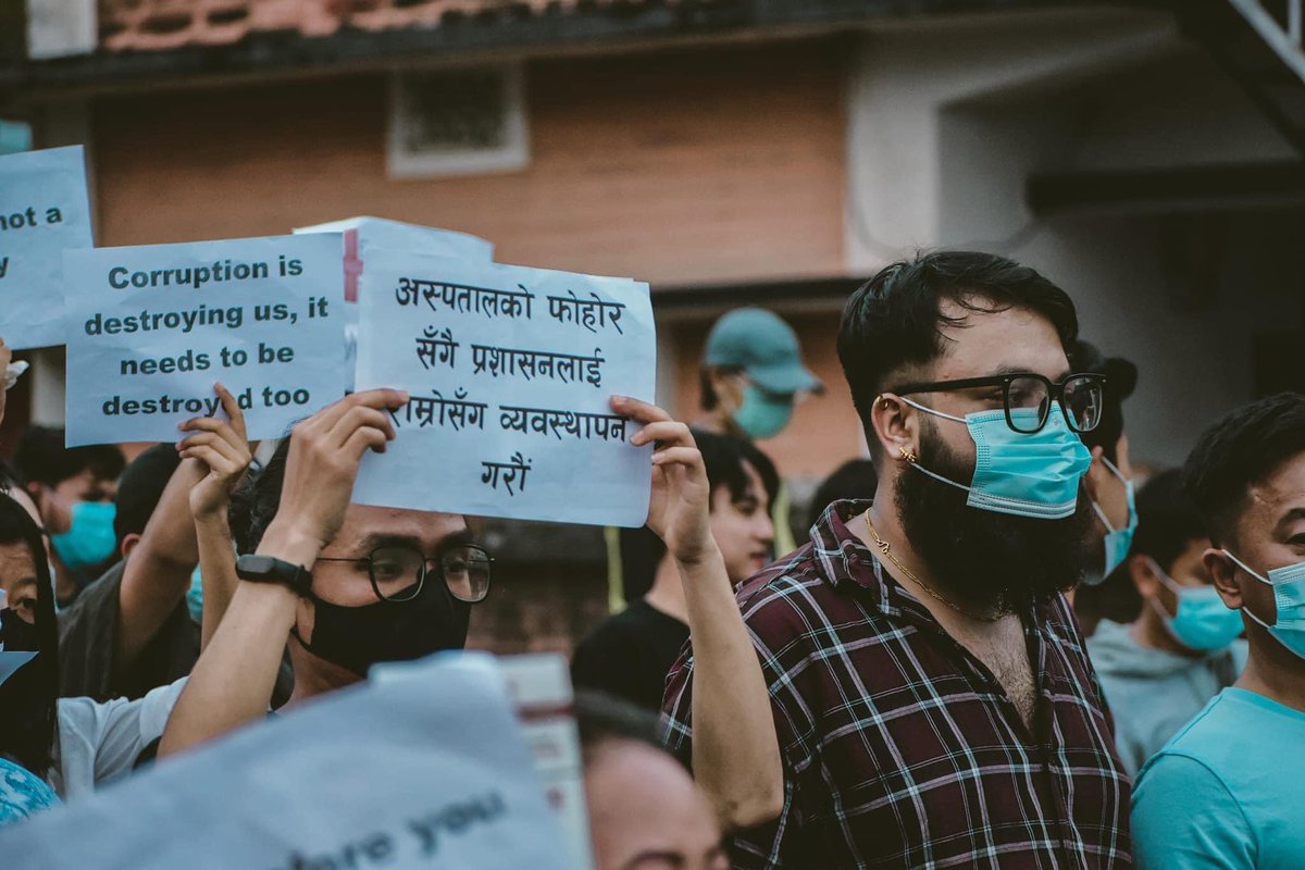 DocstoryNepal's tweet photo. #saveghopacamp Everyday4pm
"घोपा बचाउ अभियान !" अर्थात् #savebpkihs
Bpkihs Dharanमा सुधार र सकारात्मक परिवर्तन ल्याउन साथै संरक्षण र प्रबर्द्धन गर्न लागौं भनि आह्वान गर्ने युवाहरु सम्मीलित संस्था Hami Nepalले धरानमा आयोजना गरेको र्याली र धर्ना कार्यक्रममा ऐक्यबद्धता जनाउँ l https://t.co/4yCR3icEUt