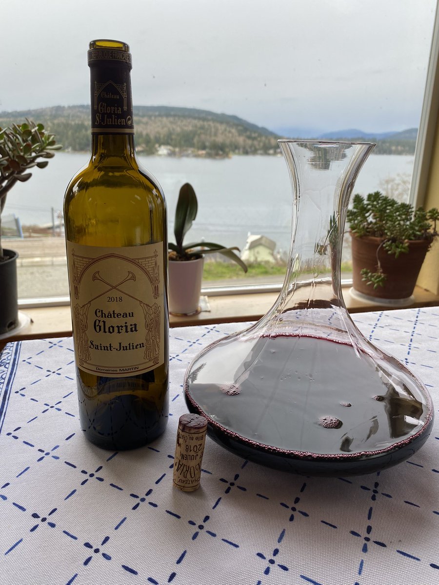 SteveKubota's tweet photo. @GrnLakeGirl @BodegasValdemar @WWValleyWine @VisitWallaWalla @jasonjpineda @WINESofWA @Wa_State_Wine @TasteWashington @luchavino @VinoSocialNancy Very nice! Love the view too 😍😍😍 we did beer @WanderBrewing and #StructuresBrewing before heading to Hearthfire by Anthony’s in Bellingham Bay. Got a nice Bordeaux decanting for tonight. https://t.co/otXkZ0DGru