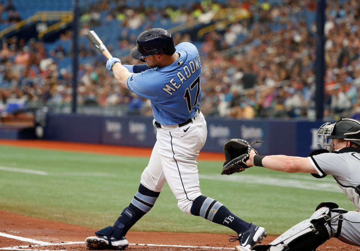mlbtraderumors's tweet photo. Rumblings on the #Dodgers, #RedSox, #Rays, #WhiteSox, #BlueJays, #Yankees, and #Orioles: https://t.co/bwuahn6EMk https://t.co/6bF4ier9MR