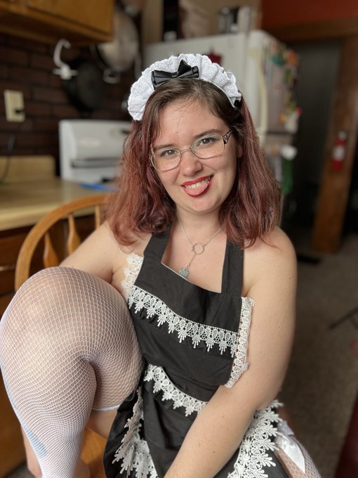 ❤ Momma Suki, at your service~ 🧡 Domme &amp; Submissive 💛 Gf/Wife Experience 💚 Premium SC $30 💙 Custom Menu 💜