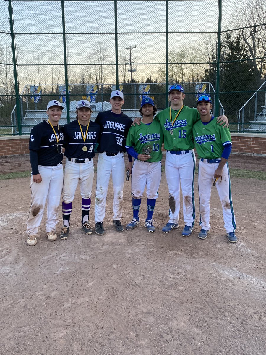 howell_baseball's tweet image. All tournament players: mvp offense Daniel Wissler Sr Fzw, Connor Stein sr. Fzw, Cooper Robertson jr fzw, mvp defense Trenton Roehler jr Bss, Jordan Austin sr bss, Tommy LaPour jr bss. 
#midwestclassic