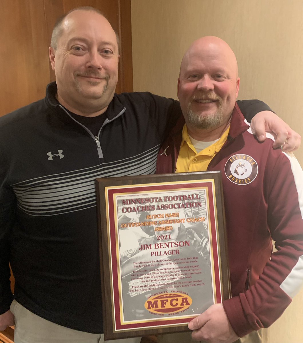 Pillager Football (@pillagerfb) on Twitter photo Congrats to Huskies assistant coach, Jim Bentson, on being named a 2021 Butch Nash Award recipient as a top assistant coach in Minnesota by the MN Football Coaches Association (<a href="/mfca_now/">MFCA-The Keepers of the Game</a>).
Jim does a wonderful job with our football program. Thanks & go Huskies! Well deserved! Congrats to Huskies assistant coach, Jim Bentson, on being named a 2021 Butch Nash Award recipient as a top assistant coach in Minnesota by the MN Football Coaches Association (<a href="/mfca_now/">MFCA-The Keepers of the Game</a>).
Jim does a wonderful job with our football program. Thanks & go Huskies! Well deserved!
