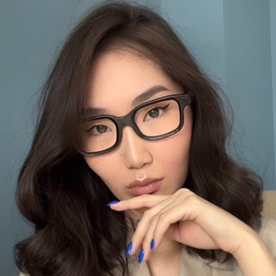 anafedorovaa's tweet photo. училка муд 🧘🏻‍♀️ #НовыйАватар https://t.co/ksQ9TjRqYq