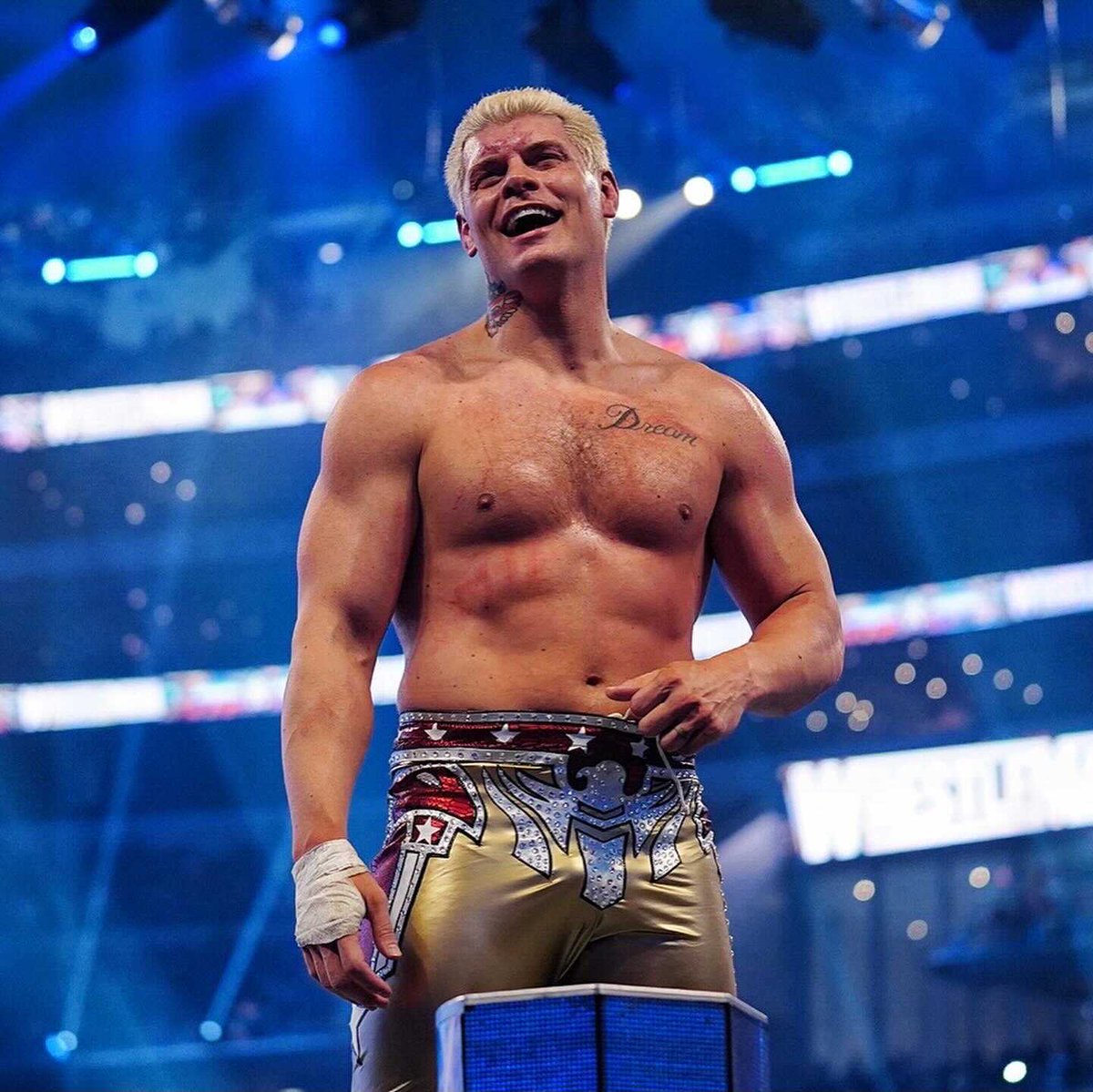 WWE's tweet photo. #CodyMania

@CodyRhodes 
#WrestleMania https://t.co/3GVRabw4mV