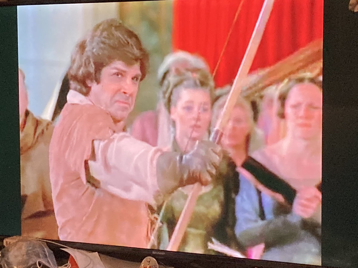 tforthomas's tweet photo. Proto-#MenInTights #WhenThingsWereRotten is definitely peppered with great moments.
Are you friend or foe?
What about the horse? https://t.co/eKwsmMOsTw