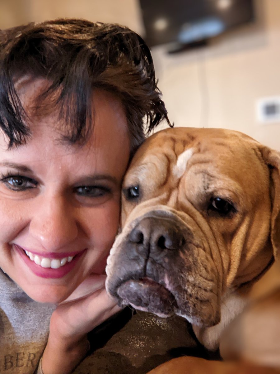 Sarah Ayers tweet media