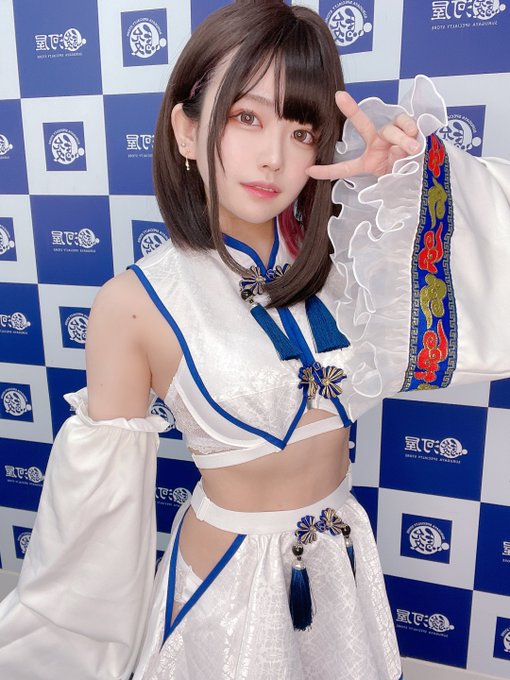 Twitterのコスプレ画像32