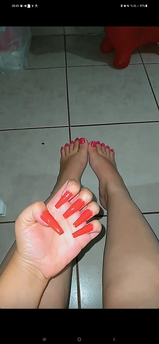 FeetLari's tweet photo. #feet
#BUNDAAWARDS 
#PEITOSAWARDS 
#PINTOAWARSDS
#TROCONUDS https://t.co/SZZjcsJ91y https://t.co/sGL91Icb9w