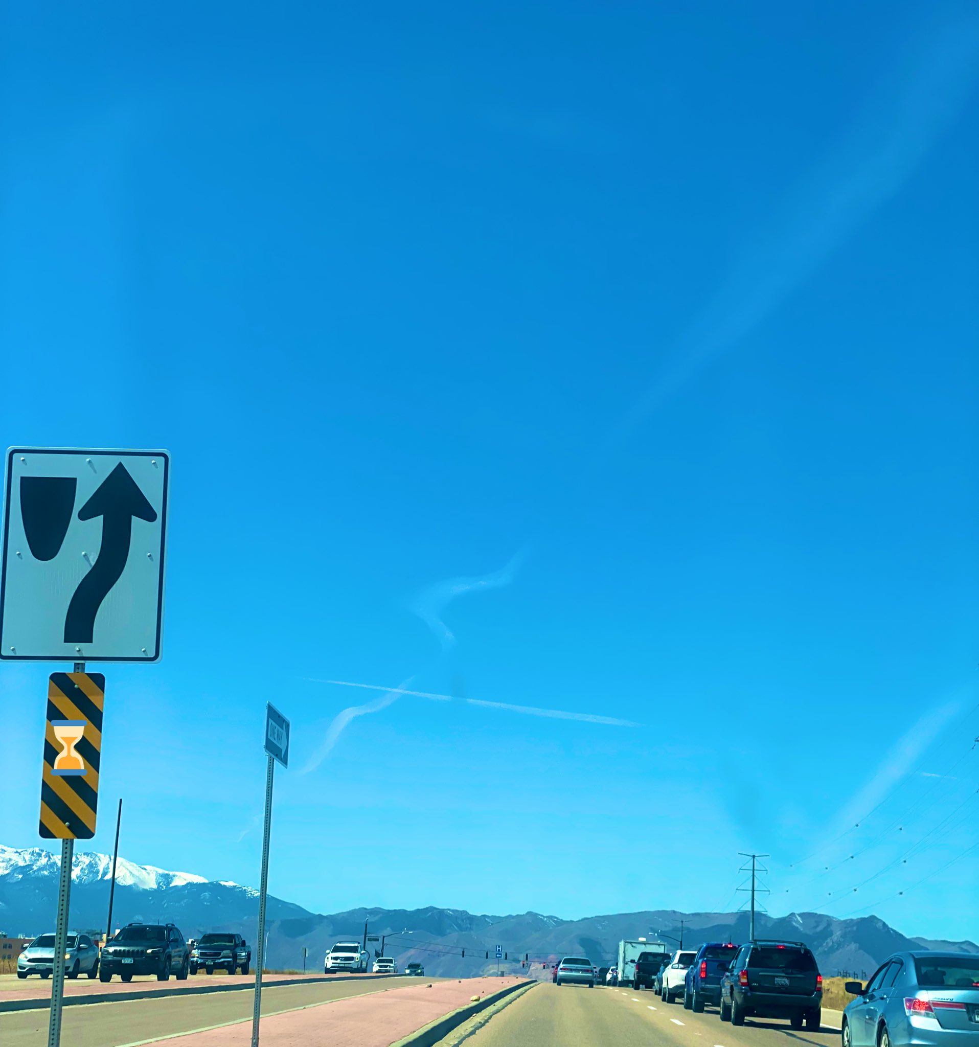 I saw a great #ancient #bow and #arrow in the #sky. The arrow pointing #south and drawn ready to fire. This means that the #Divine #ArrowOfTime is about to be released. This marks the Coming Days of Gathering. Have u heard #TheCall? https://t.co/tOzBSZd6mv