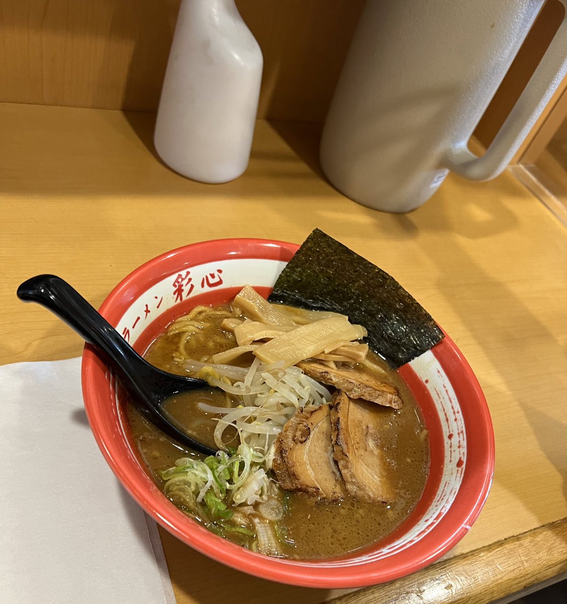 PhishPhashion's tweet photo. Just to finish up the day. Because, well, food is important. Also, I kind of live on a movie set. #kissaten #ramen #lifecanbegood https://t.co/URWNrQjzVe