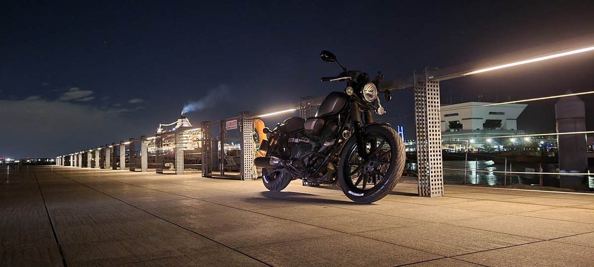 ShodaiH2424baik's tweet photo. #バイク乗りとして軽く自己紹介
#バイク好きと繋がりたい
名前:しょう
性別:🙇♂️
年齢:22
住み:神奈川
愛車:#BOLTCspec #YAMAHA
好き:🍜🍣🍖🏍🚗📷🎥など
職業:社会人
一言 : 社会人になっちった。
YouTube見てください↓
#ShouBLOG
https://t.co/qFgBo80G5A… @YouTube https://t.co/N7j7sdzV45