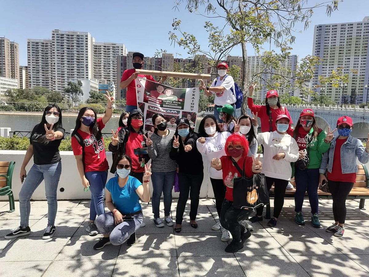 thanks sa photo hk bbm-sarah team lng sakalam ✌♥️👊💚