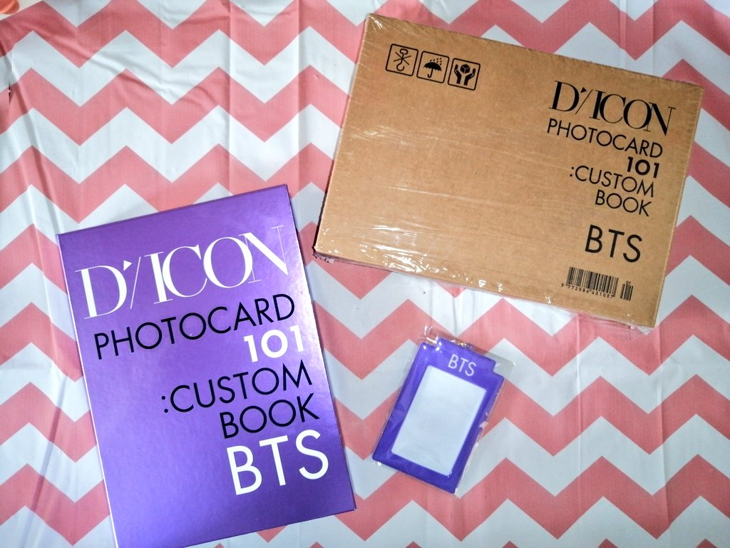 Namjoonxx9's tweet photo. thank you @nine7cart for my dicon binder and keyring!! i had a smooth transaction with youuu💗 its so pretty ackkkkkkk https://t.co/6gqrXRi7XL