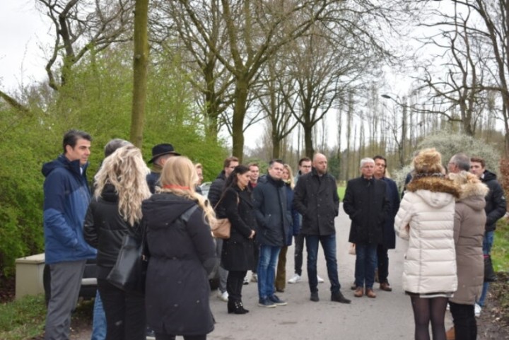 Brandevoortnu's tweet photo. VVD-delegatie bezoekt Stichting Brainport Smart District 

https://t.co/mPoklck2Dd

#brandevoort #lokale #omroep #ditishelmond #radio #tv #agenda #en #digitaal #het #actuele #nieuws #in #helmond https://t.co/dsSmQNWMBj
