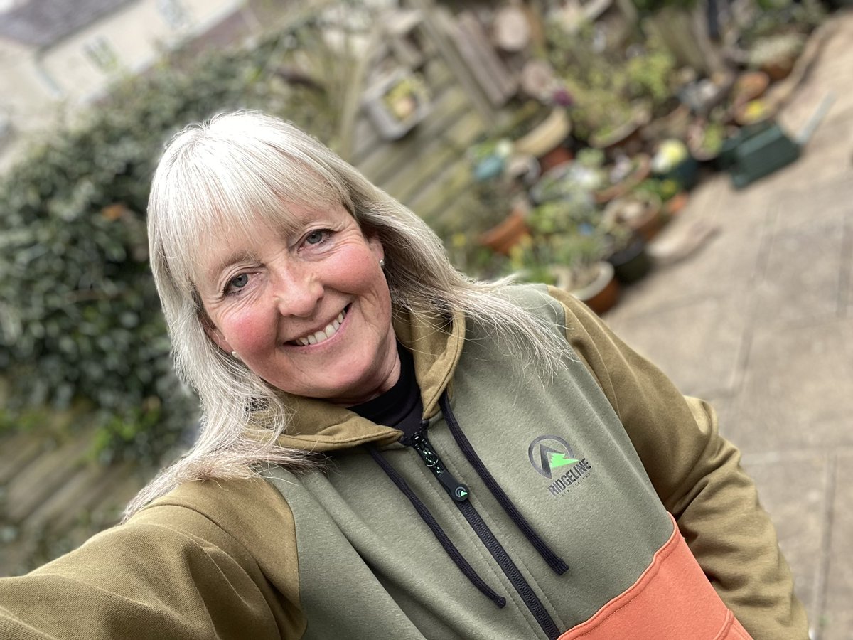 katemacrae's tweet photo. Not an official ad, but I like to recommend kit I trust and I wear regularly and suits my outdoor lifestyle.  I love that this is made from recycled bottles. Their kit is well designed, washes well and lasts. Thank you, @RidgelineUK 😁 https://t.co/gdeOU43kQK