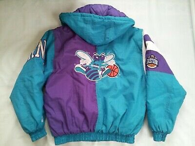 C2thaL2thaIGG's tweet photo. This was the era… the Starter pullover era? 🔥🔥🔥🔥🔥🔥🔥🔥🔥🔥 https://t.co/VPCNvT0dXB