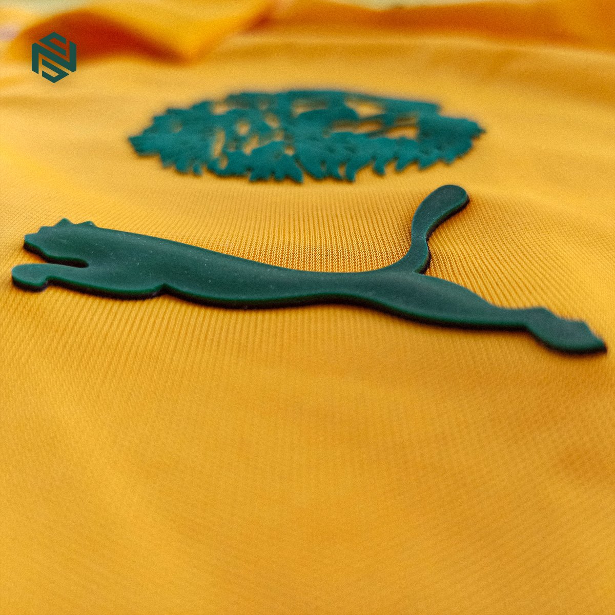 CAMEROON 2008-2010 AWAY PUMA

Daha fazla fotoğraf görmek için;
To view more photos;
instagram.com/p/Cb4bPYqK1VD/

#équipe #camerounaise #cameroun #équipecamerounaise