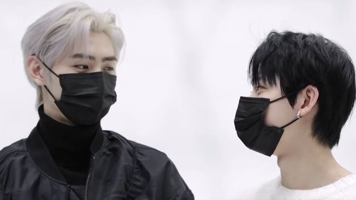 sunghoonwya's tweet photo. — one night 
#sunsun au where in sione [sn] got pregnant by his fubu and runaway because he wants to keep the baby. https://t.co/GOffIGWTch