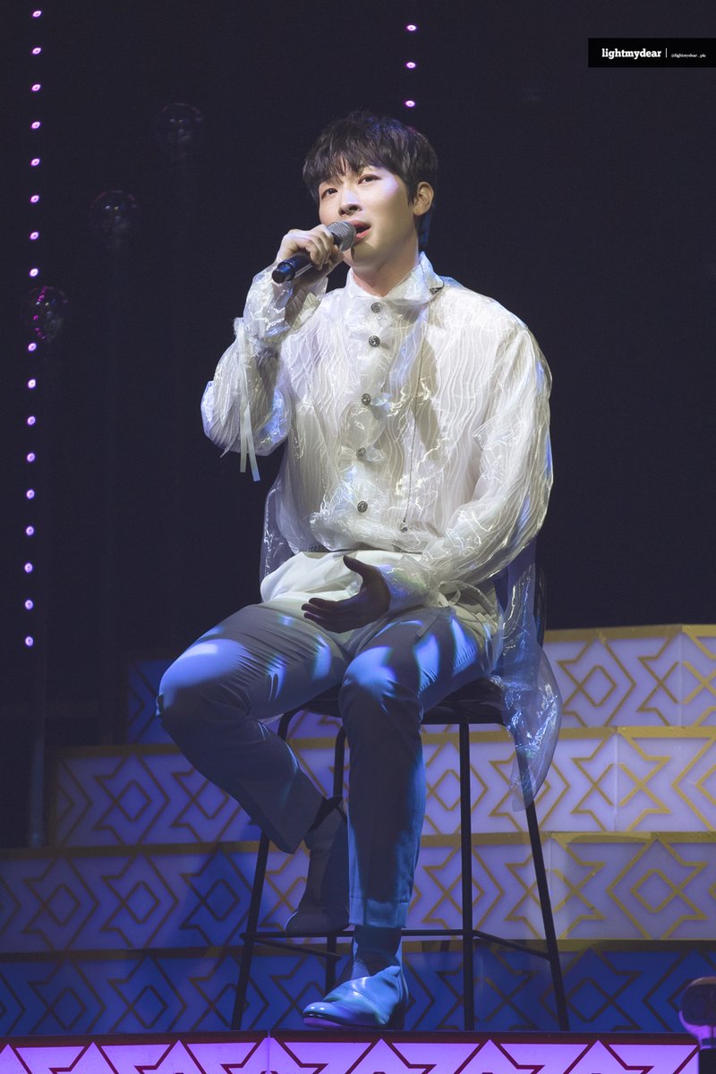 lightmydear_pic's tweet photo. 220402
#미라클라스 RE:BOOT 서울 앵콜 #박강현 https://t.co/NqCAmQ52R2