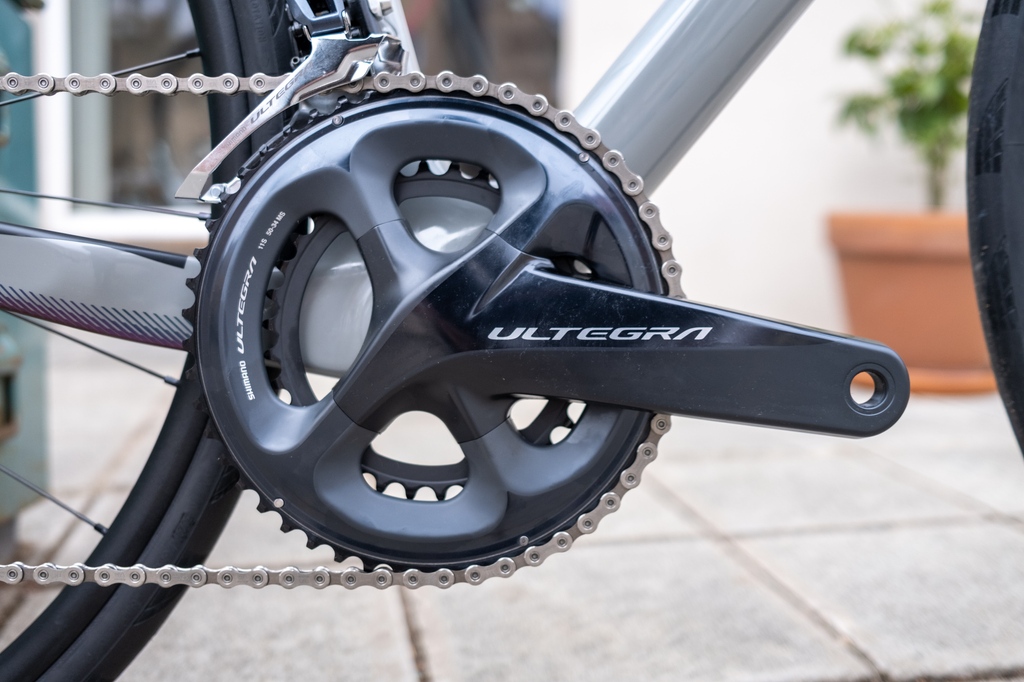 moritzberg_cc's tweet photo. Carbon. Handmade in Veneto / Italien. Aufgebaut mit Ultrega und gutem Laufradsatz mit Hope Naben und Felgen von DT. Viel Spaß damit Theresa!

#basso #astra #bassoastra #newbikeday #carbon #moritzberg #cyclinglife #cyclist #neverstopriding #lifebehindbars #newbike https://t.co/DAJf0w0EF4