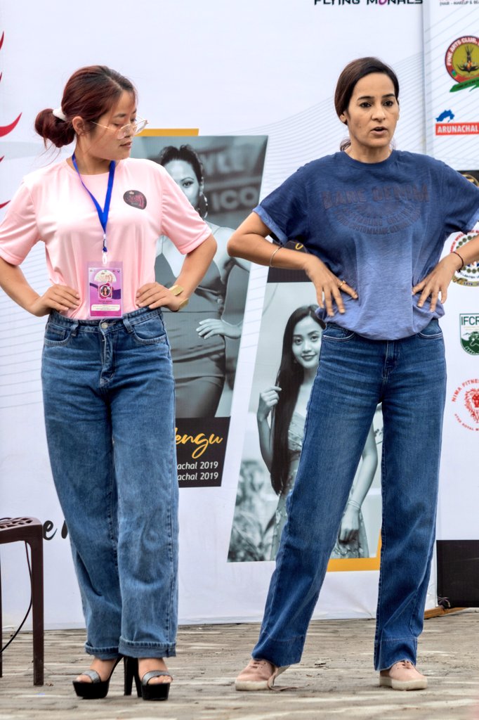 Miss_Monyul's tweet photo. GROOMING CLASSES | 25 FINALISTS | DAY 2
The grooming classes begins with our official Choreographer Mrs. Meenu Pual.
Powered by
Dept. of Youth Affairs, Govt. of AP
Flying Monals
#MissArunachal #MissArunachal2022 #MainBhiMissArunachal #AGCI #FlyingMonals #GroomingCalss https://t.co/yjA8bLbu32