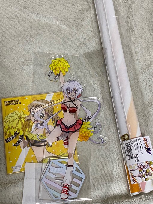 がんばれがんばれ❤️またアホみたいにデカいアクリルスタンドやないか… 