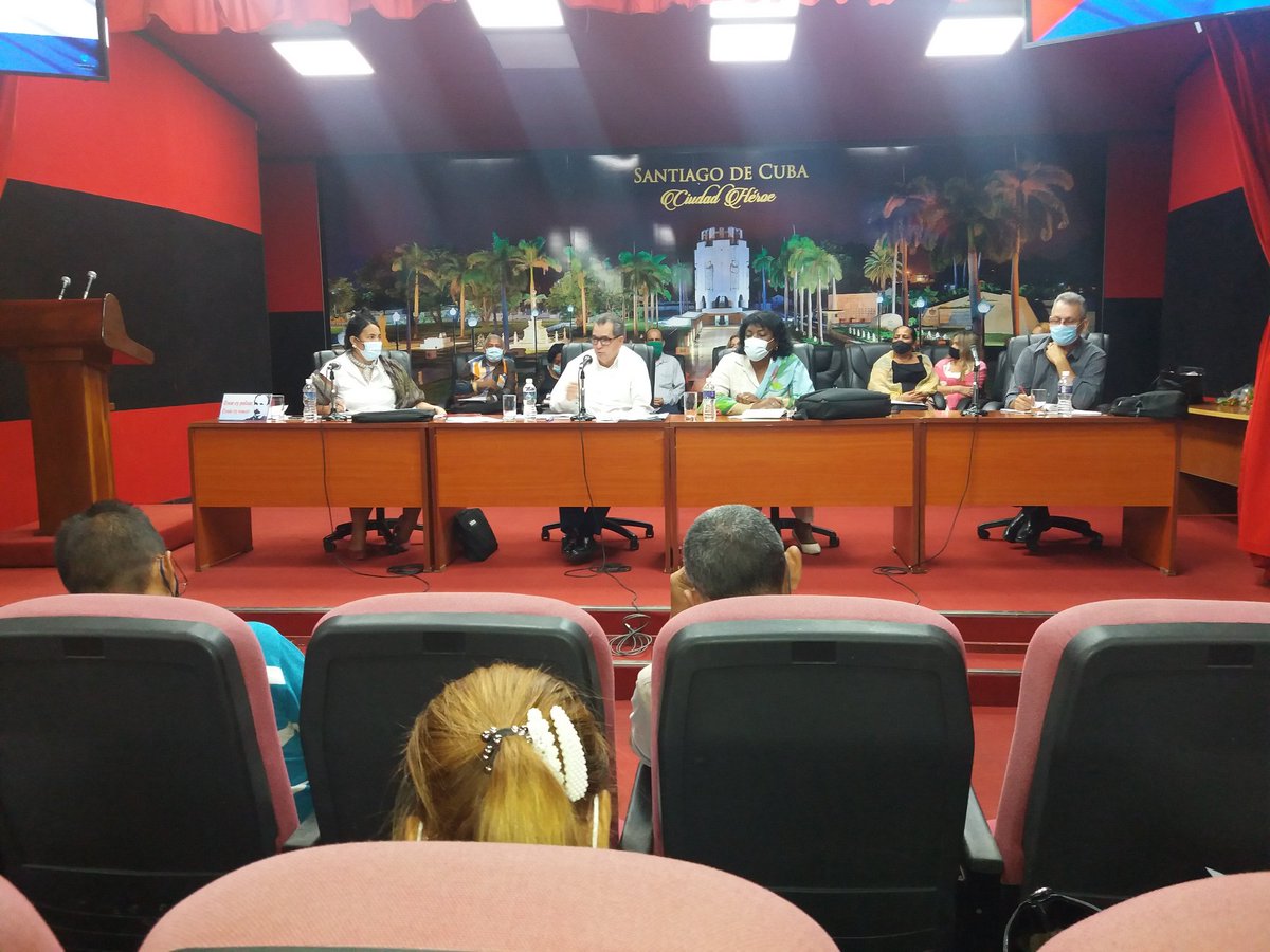 OdanisGutierrez's tweet photo. Sesión de preparación de la delegación de #SantiagodeCuba a la  Asamblea de Balance del Comité Provincial del Partido atemperada a nuestro contexto actual #CubaViveYTrabaja #VamosConTodo #SomosContinuidad https://t.co/e0r65mf6In
