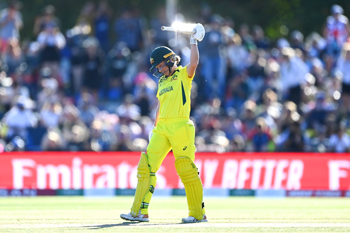 Alyssa Healy's sensational knock of 170 comes to an end 👏

How good was that innings?

#CWC22