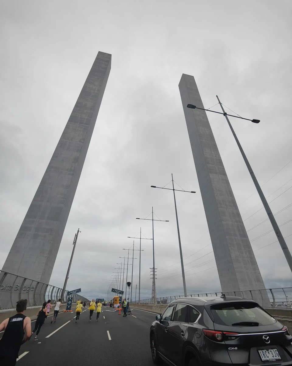 Dr_A_Timmerman's tweet photo. Photo of the day. #boltebridge #runforthekids #melbourne #GoodFridayAppeal #running #runner #melbourne https://t.co/AhiVP2ZcqK
