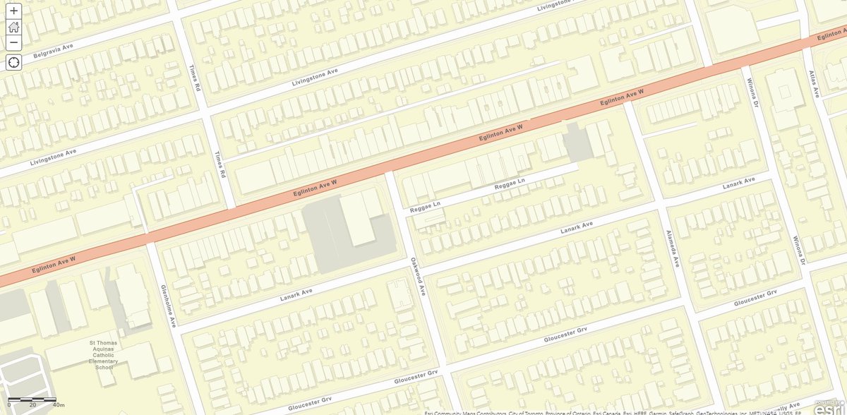 STABBING: Eglinton Av W + Oakwood Av * 11:46 pm * - Near gas station - Reports of a street robbery - Victim stabbed - Officers have located victim - Very serious injuries - Emergency run to hospital - Searching area #GO614662 ^dh