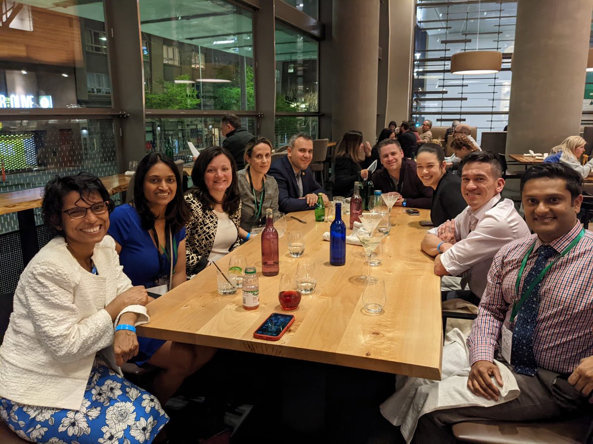 parthcmodi's tweet photo. Another great night with my fellow Practice Leadership Program colleagues! #AANAM #GreatNeuroReunion https://t.co/dAIQzAj49R