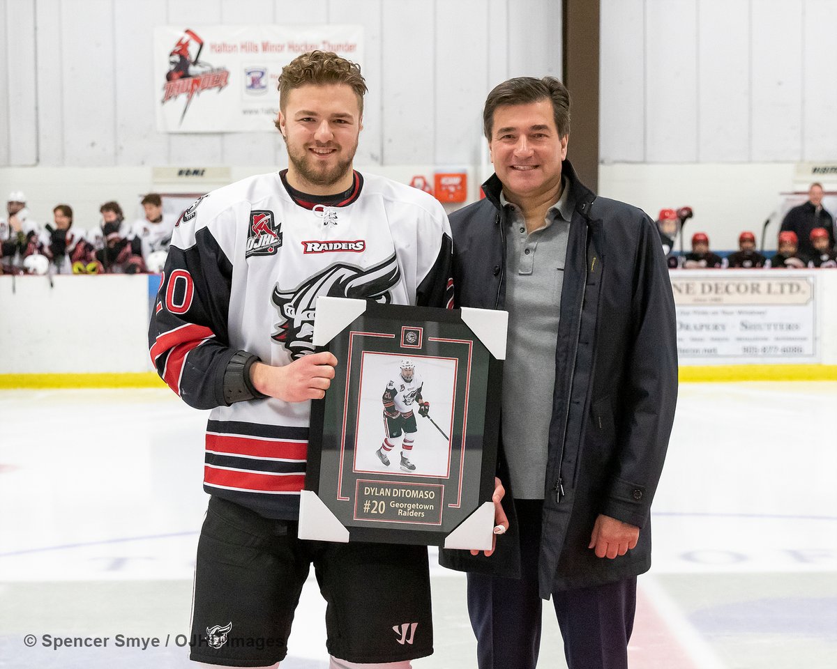 Congratulations to all the <a href="/OJHLRaiders/">Georgetown Raiders</a>  graduating players. #leagueofchoice #followthephotogs #ojhl
