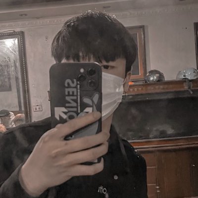 Trannhan2001's tweet photo. #ẢnhHồsơMới https://t.co/cXXNsoc3cO