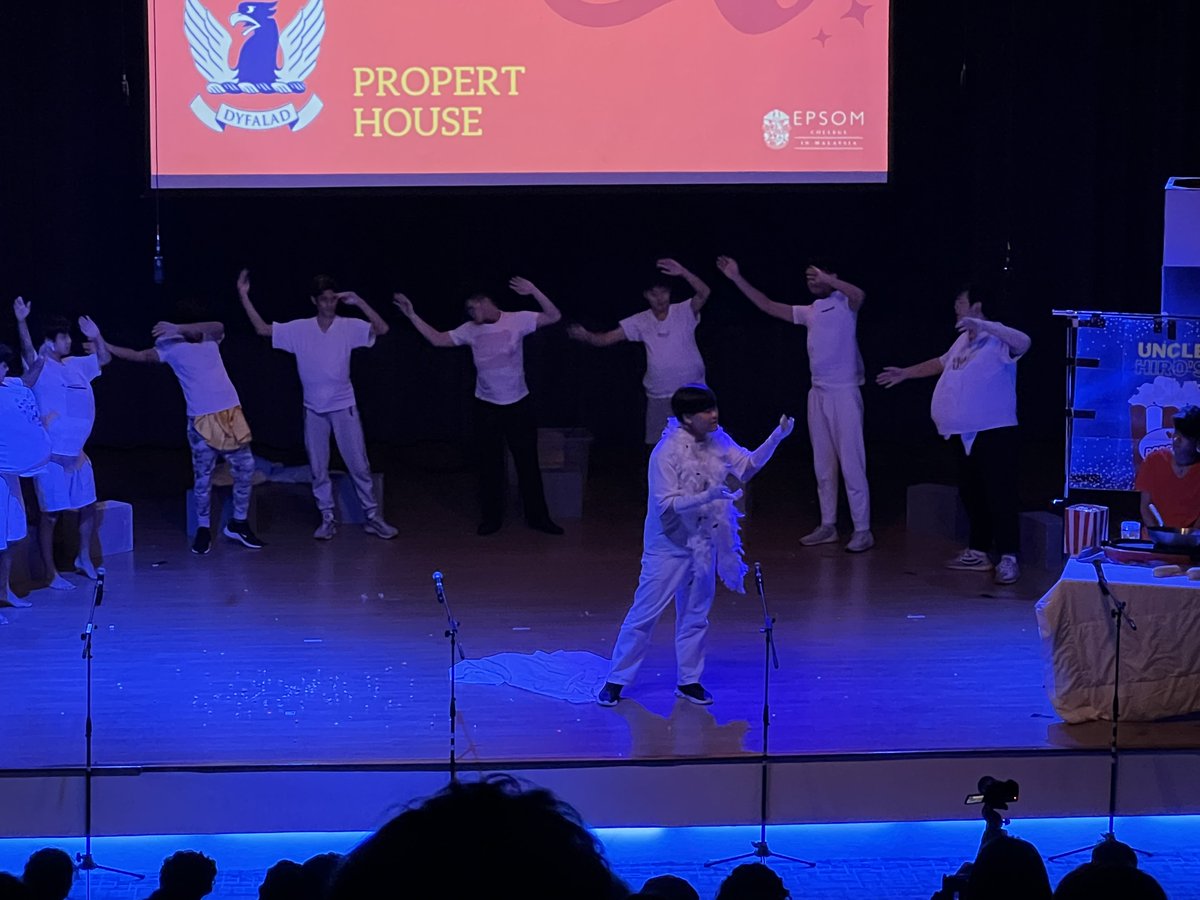 propertECiM's tweet photo. Recapping a very festive week! These were some of the highlights from Interhouse Drama. Propert came 2nd overall - Hiro received best Senior Actor! Well done! https://t.co/JXTv7av5pk