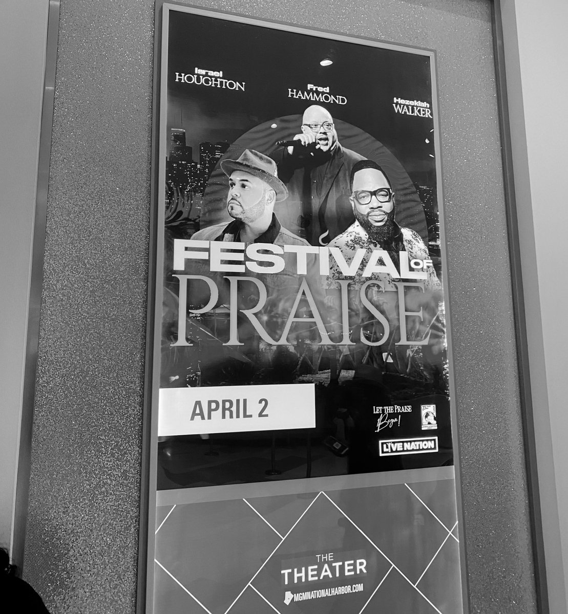 mrswestphal's tweet photo. Saw gospel greats @fredwhammond @HezekiahWalker @IsraelHoughton6 at Festival of Praise. #FOP5 https://t.co/PV9gD3362S