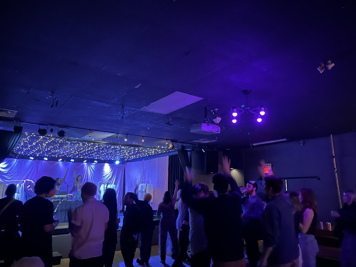 rrrainah's tweet photo. Even with some line-up changes, the crowd is here to dance and celebrate with Chip’s Vintage and @RealLoveWPG #winterruption #ccevents https://t.co/N8dEPmmeK4