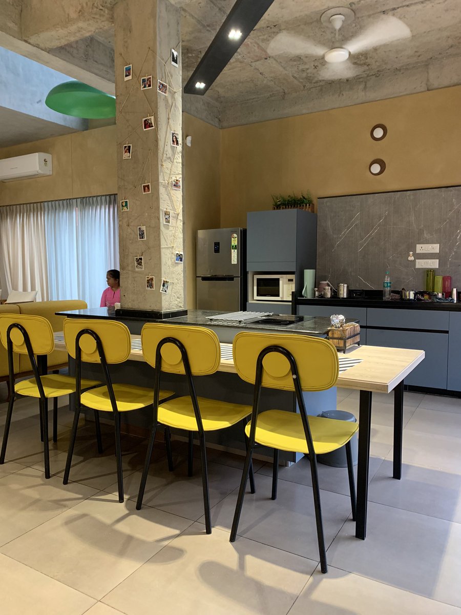 SamhithaStudio's tweet photo. (A Farm House) 
The oldest form of theater is the dinner table.
Associate with:- @aangan_architects 
Project of:- @avadhgroup (avadh heliconia, Vapi)
#diningroom #interiordesign #homedecor #interior #diningroomdecor #livingroom #furniture #diningtable #design #home #decor #done https://t.co/O9LuuNpm13