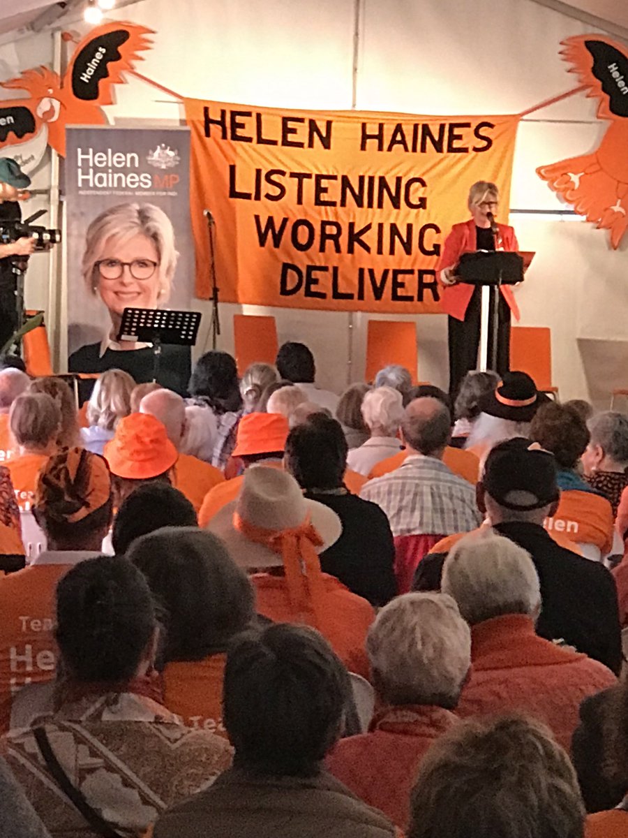 Maursmc's tweet photo. Happy to be in Wodonga today for ⁦@helenhainesindi⁩ campaign launch #indivotes #auspol #integrity #respect #community https://t.co/uGWQ9XfBi9