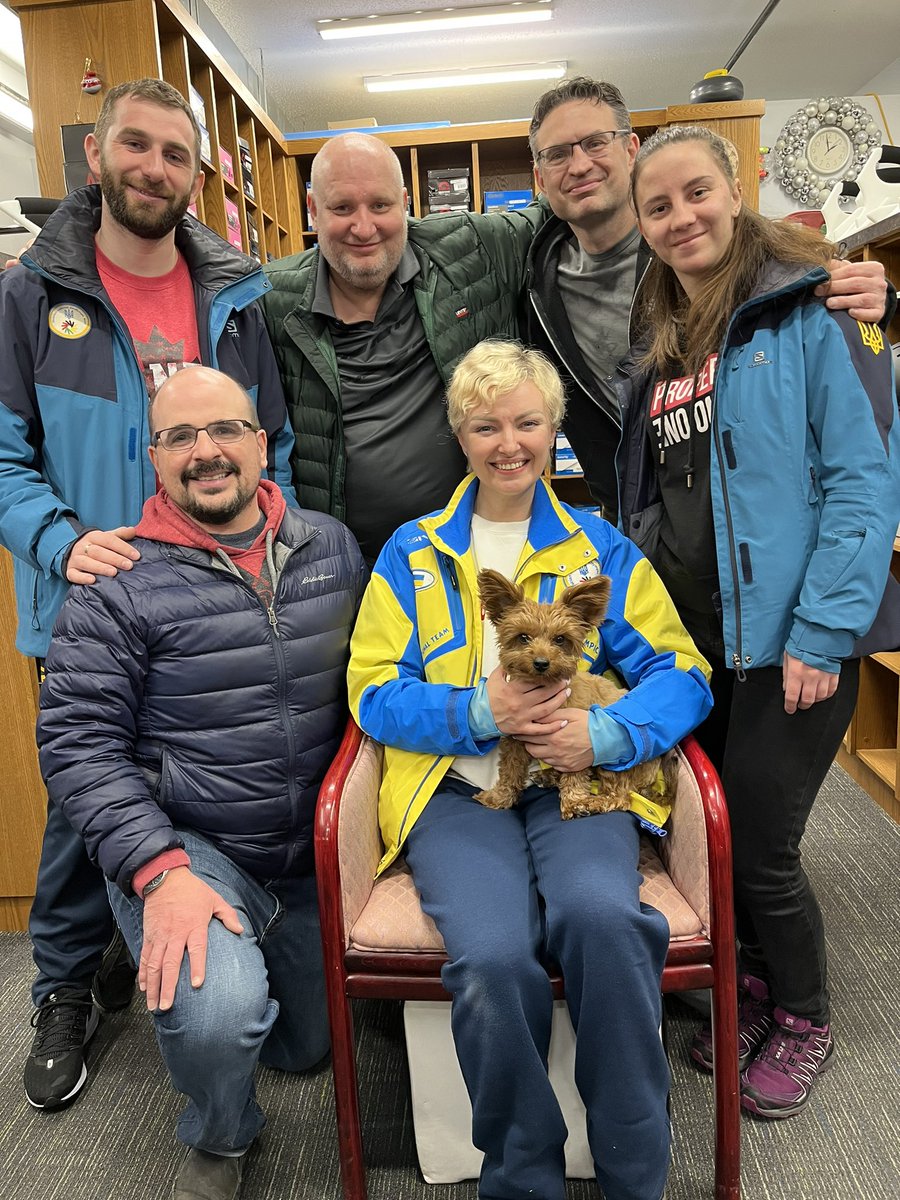 bernice_merrick's tweet photo. @markrxist @Devin_Heroux @Curling_Alberta https://t.co/xa4wqja2eh