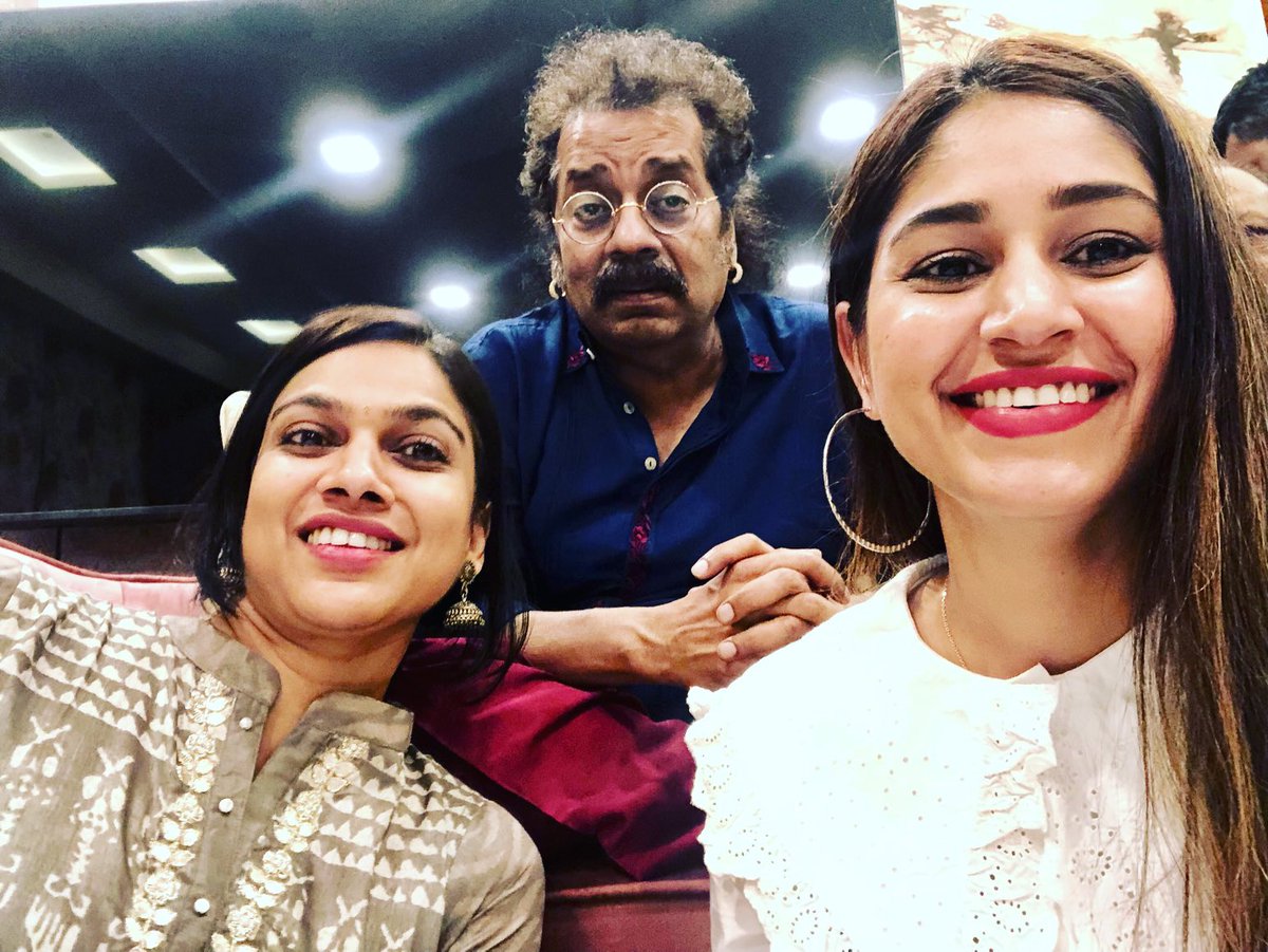 Happy birthday dear ⁦<a href="/SingerHariharan/">Hariharan</a>⁩ Sir 💕💐💐🙏🙏🙏 Thank you for being the genius you are and inspiring millions of us . Yes , we promise to annoy you forever for selfies and gaayki guidances 😄