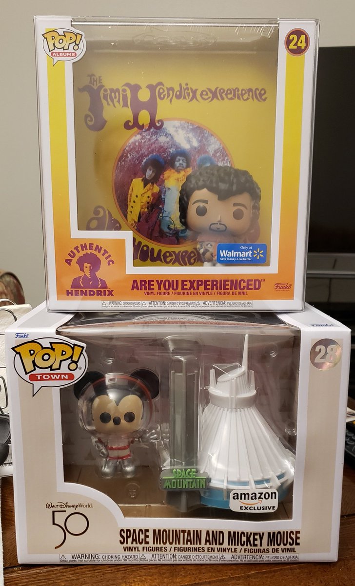 ElLocoGaijin's tweet photo. #MailCall and #StorePickUp
My @OriginalFunko Pop! Town WDW 50th Space Mountain Mickey arrived from Amazon and I found this minty fresh Jimi Hendrix Pop! Album at a local Walmart. Funny thing about the Pop! Album is I had it on order and the ETA was 5/26. Yep, I canceled that. https://t.co/Ob5NcEKHEZ