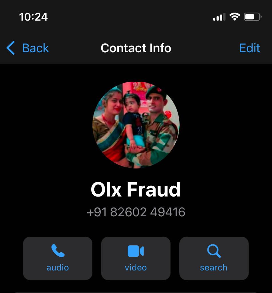 sdowerah's tweet photo. @Cybercellindia @Cyberdost @Cybercellindia Money debited from my father's GooglePay account by OLX scammer(phone no. 8260249416) , now demanding more money to release the amount!! @GooglePayIndia and @OLX_India, playground for scammers rather than a convenience for common man? https://t.co/6u2Tw43ySs