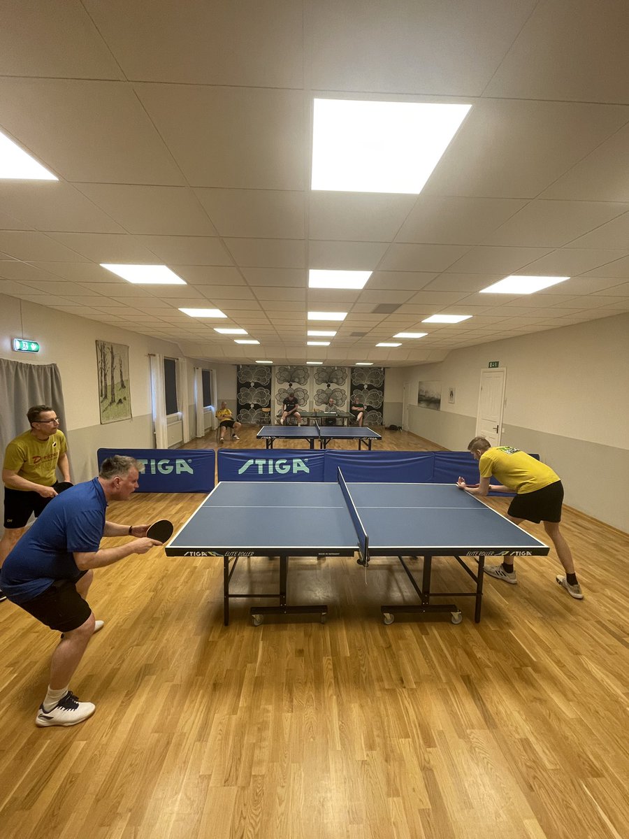 Klubbmästerskap i Nickebo 🏓 Inleds med dubbelklassen. Trots borttagna restriktoner spelar vi årets mästerskap, som vanligt, inför tomma läktare. <a href="/NickeboIK1933/">Nickebo IK</a>