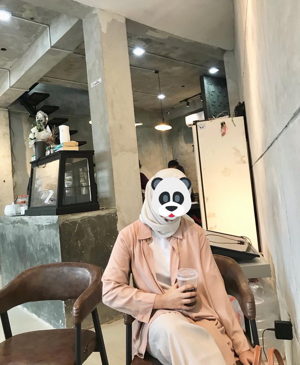 bigmacoreo's tweet photo. Blouse dan kemeja under 100k~

Pict 1: black https://t.co/ky76bCiAL9
Pict 2: cream https://t.co/83NP8J2Jnb
Pict 3: white https://t.co/6DvhlfCXDl https://t.co/lIAaWmqGBd