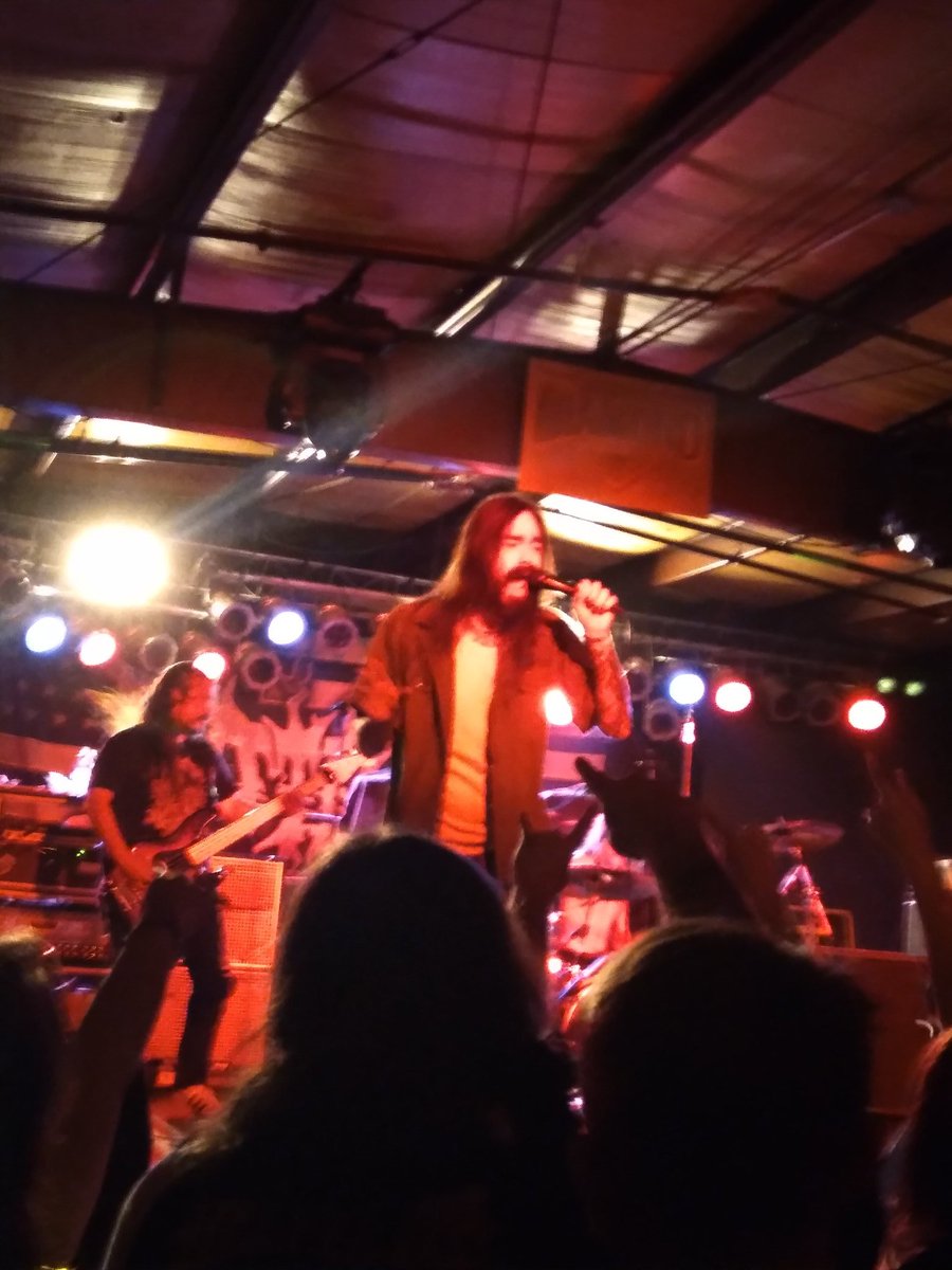 mychxmicalshay's tweet photo. Got to see some badass bands tonight 

@ATTILAga @CrownMagnetar @HeIsLegendNC 

#attila #ragefest #islander #heislegendnc #crownmagnetar https://t.co/MGb74uc6F1